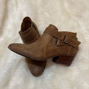 Clarks booties
